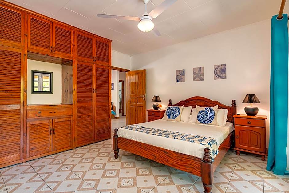Captain's Villa