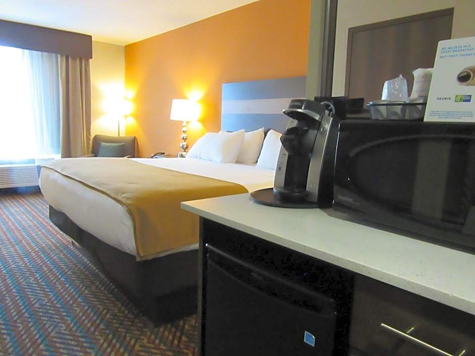 Holiday Inn Express Wichita South By IHG