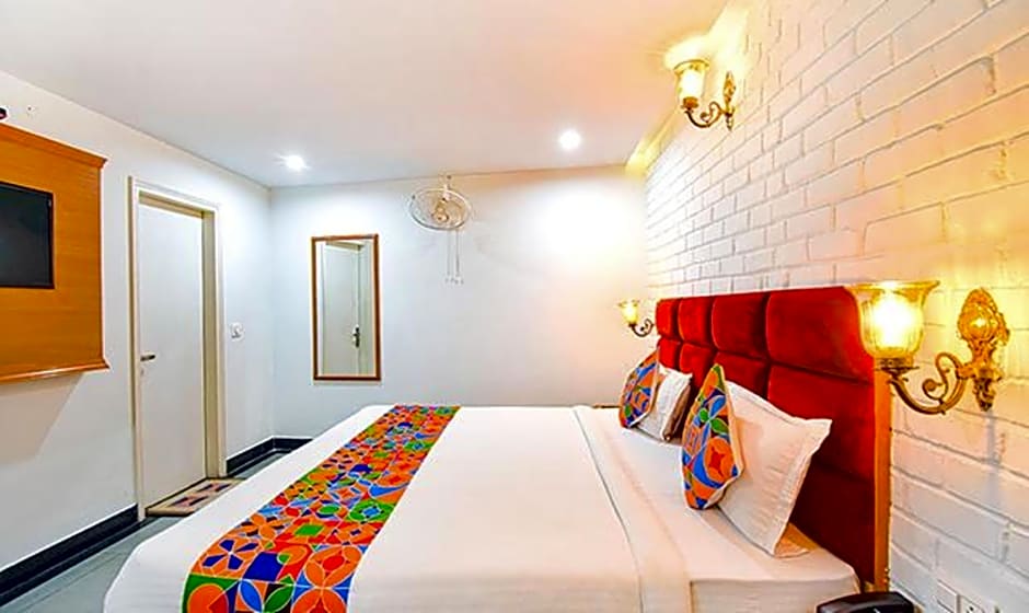 FabHotel NH7