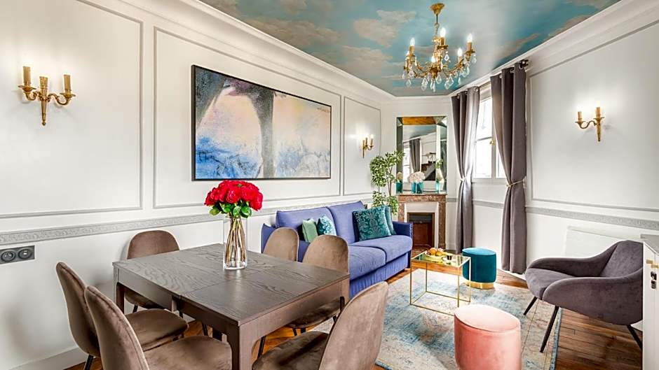 Merveil Luxury Suite Royale II - Saint Honore view