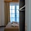 Astri Hotel