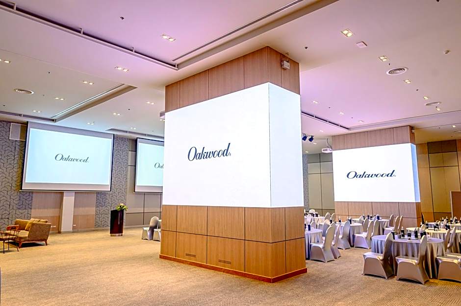Oakwood Hotel & Residence Sri Racha