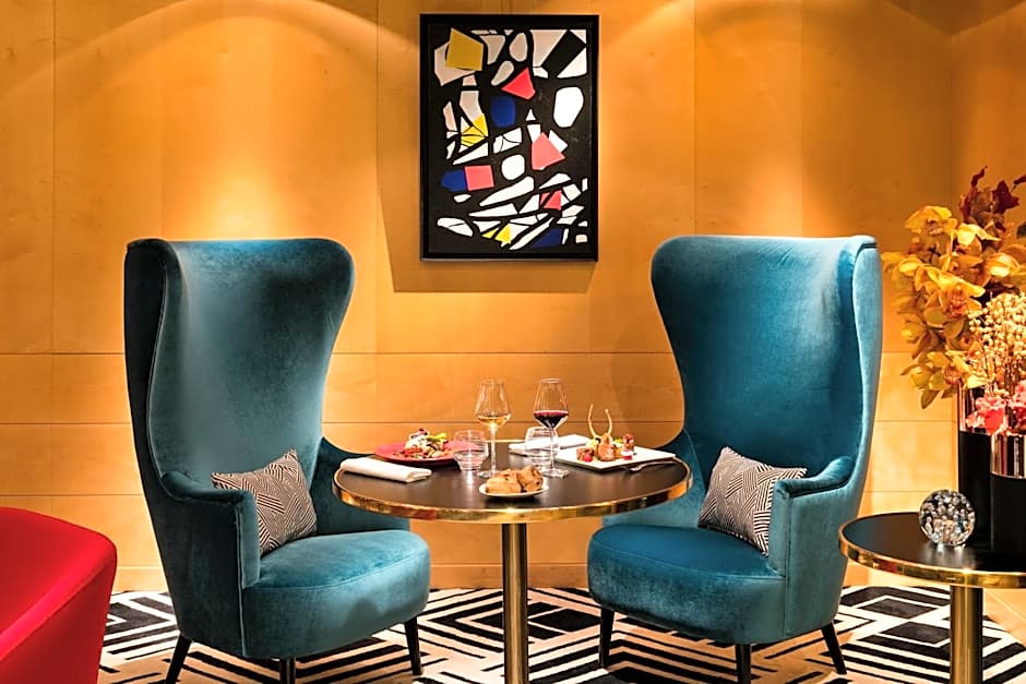 Warwick Paris (Former Warwick Champs-Elysees)