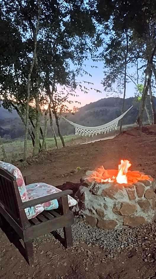 Pousada Jardim Encantado - Suítes em Container na cidade do Cristo Protetor - Encantado RS