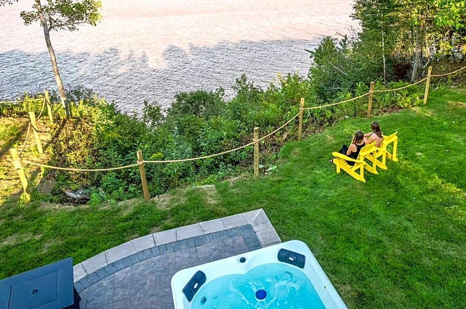 Gravity Luxury Domes