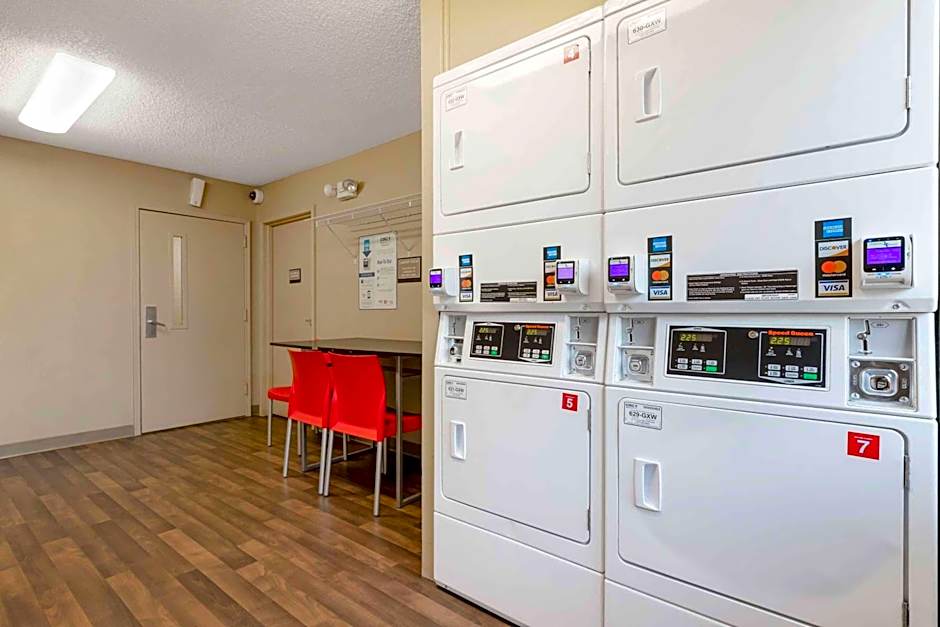 Extended Stay America Suites - Tulsa - Midtown