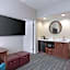 Hampton Inn By Hilton & Suites Pittsburgh/Harmarville