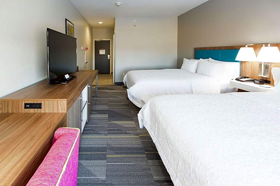 Hampton Inn By Hilton Mustang, OK