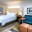 Holiday Inn Express and Suites Medford