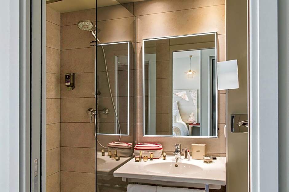 Mercure Paris Pont de Levallois Neuilly
