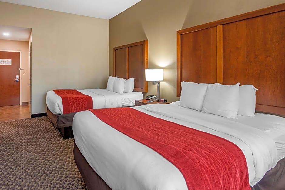 Comfort Inn & Suites Atoka-Millington