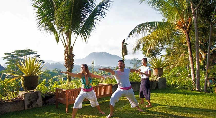 Cepik Villa Sidemen by AGATA