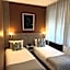 Yasha Hotel