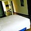 Hampton Inn By Hilton Santa Cruz Equipetrol
