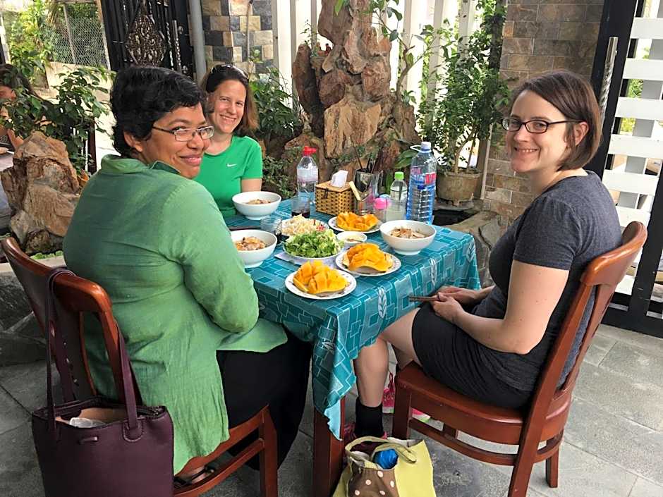 Flame Flowers Homestay