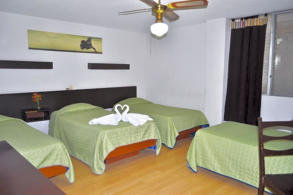 Hotel Trevi