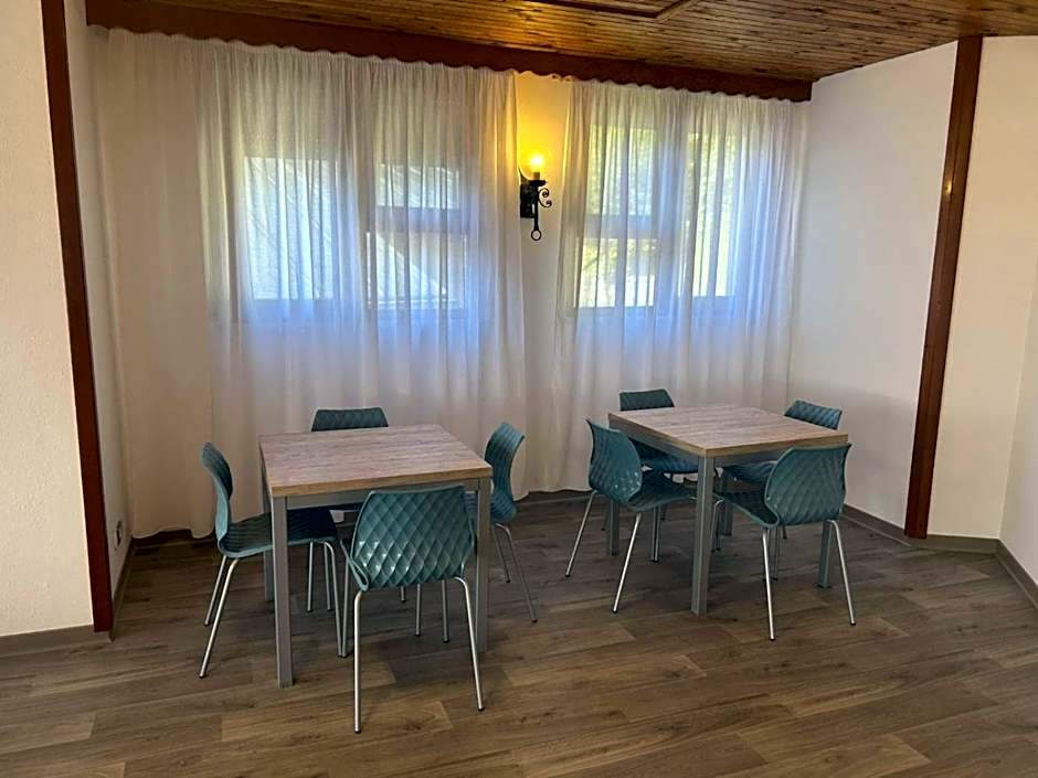 Bella Italia & EFA Village