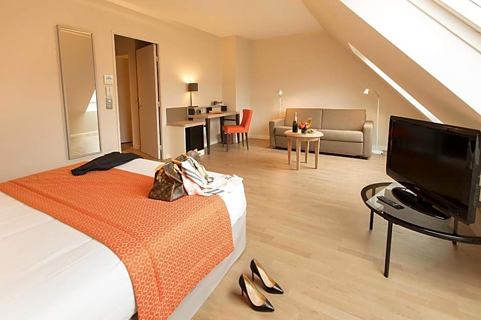 Hotel Montbriand Antony - Ancien Alixia