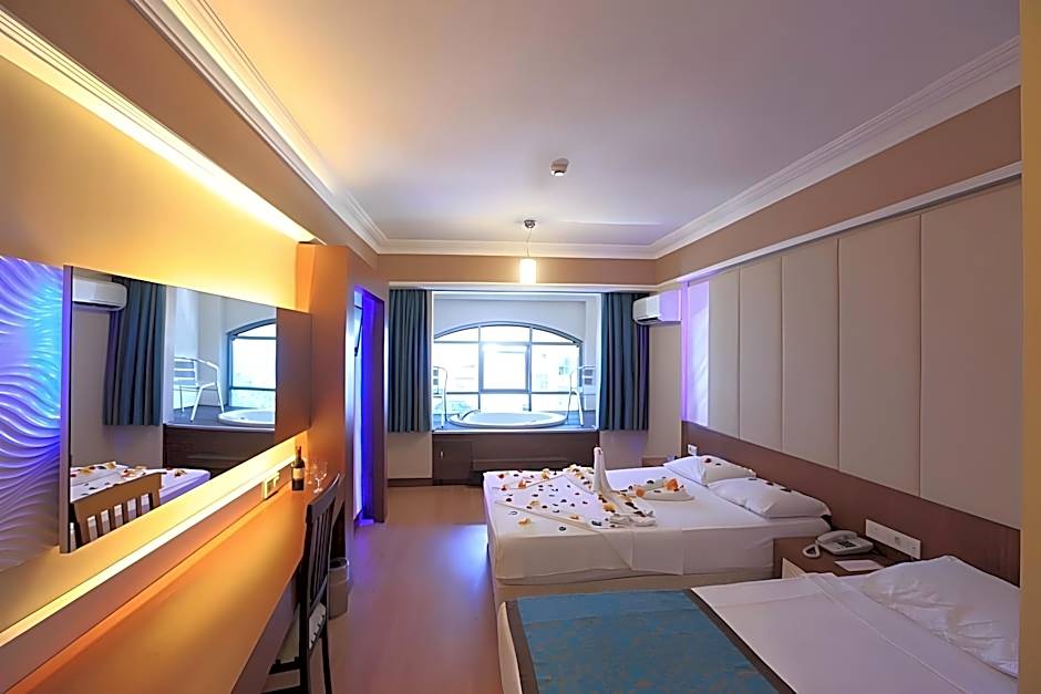 Tac Premier Hotel & Spa