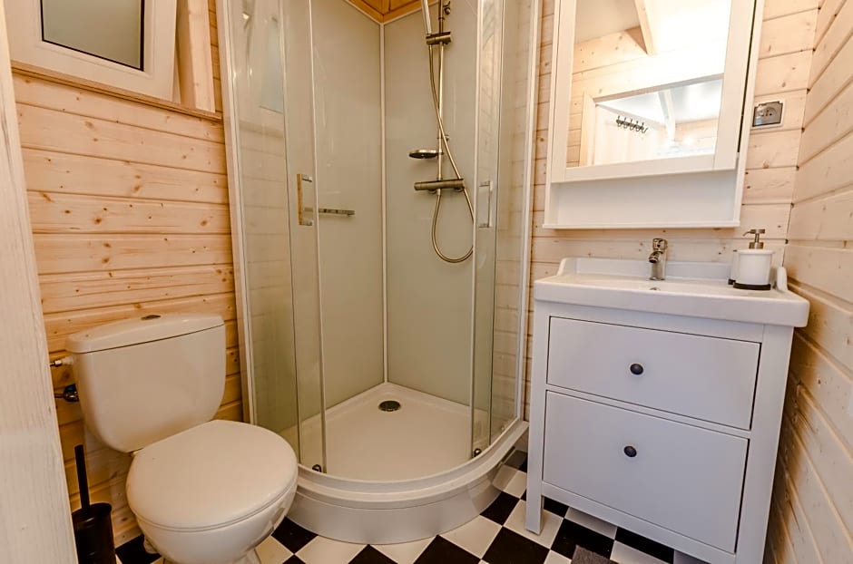 Willa Mycyny oraz domki