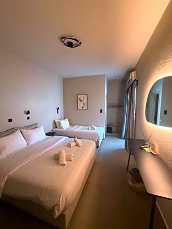 Triple Room with Balcony
