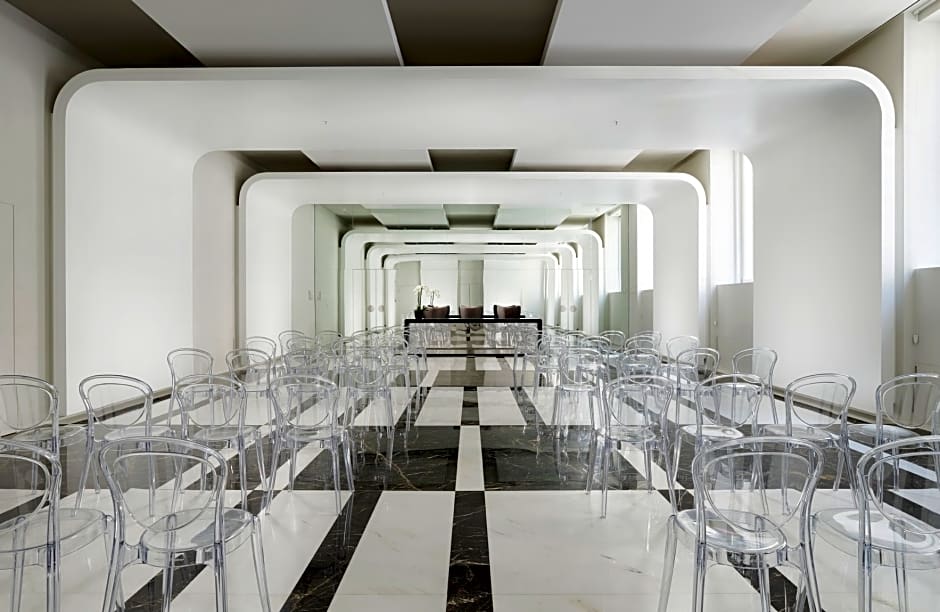 Palazzo Montemartini Rome, A Radisson Collection Hotel