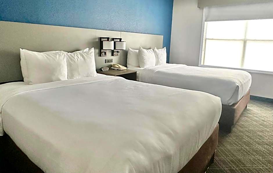 Comfort Inn & Suites Cartersville - Emerson Lake Point