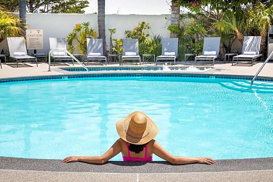 Portola Hotel and Spa