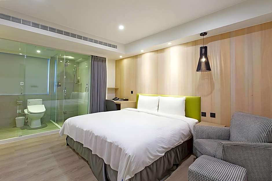 Green Hotel - West District