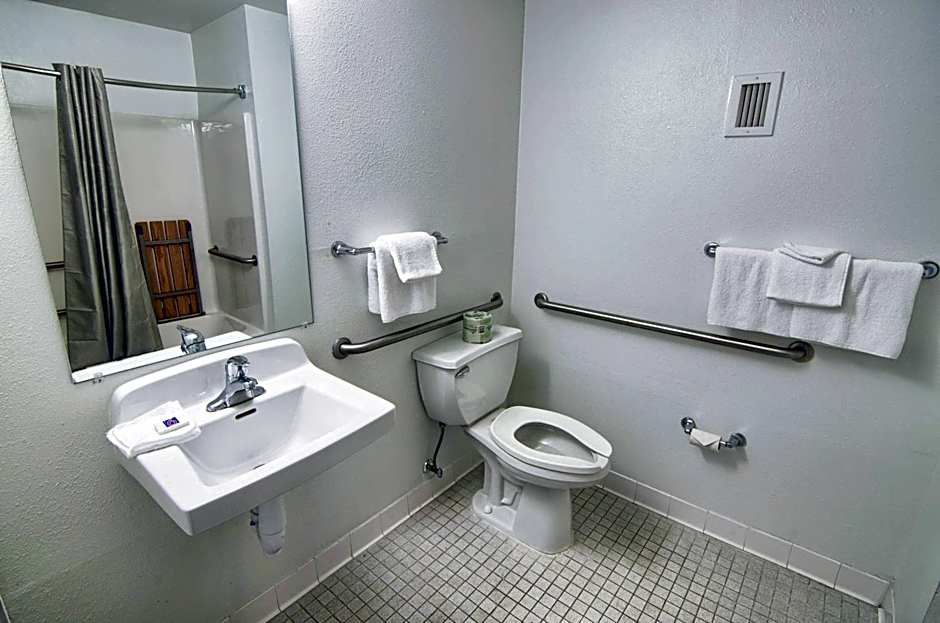 Motel 6-Portsmouth, NH