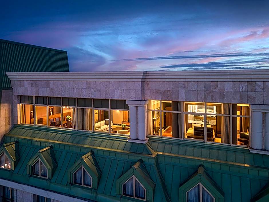 RADISSON BLU LEOGRAND HOTEL