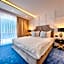 Kalamper Hotel & Spa