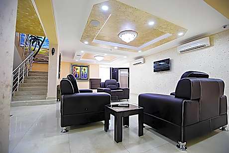 Atlantic Palms Suites