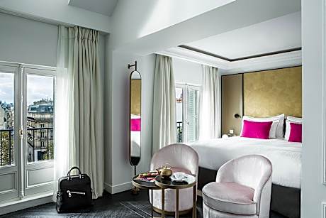 Suite Room with Balcony