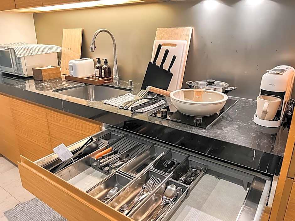 Extravagant Apt 65 sqm 1BR - Ultra Fast Wifi - Silom