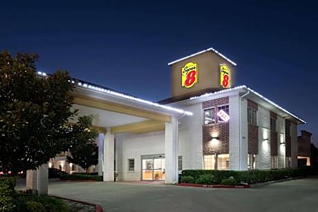 Super 8 by Wyndham Rosenberg TX