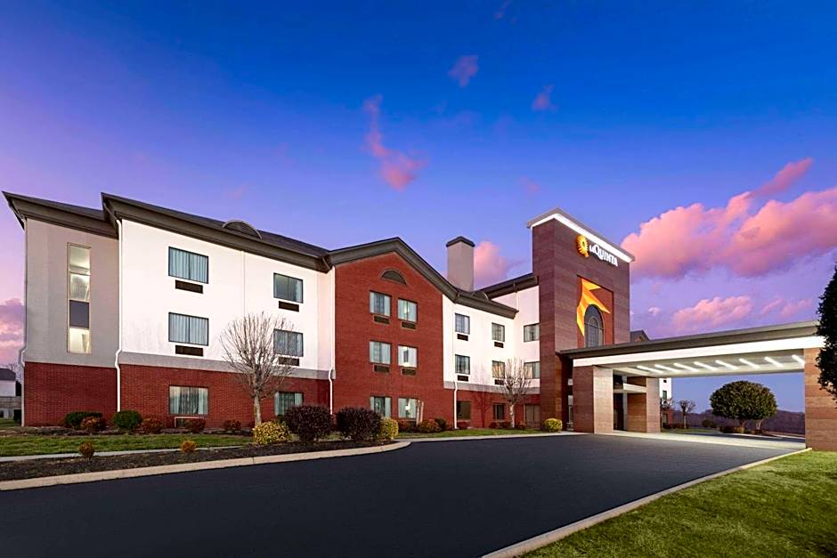 La Quinta Inn & Suites by Wyndham Loudon