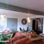 Hôtel-Restaurant La Belle Poule - Contact Hotel