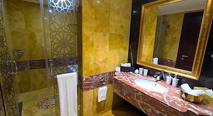 Crowne Plaza Kuwait Al Thuraya City By IHG