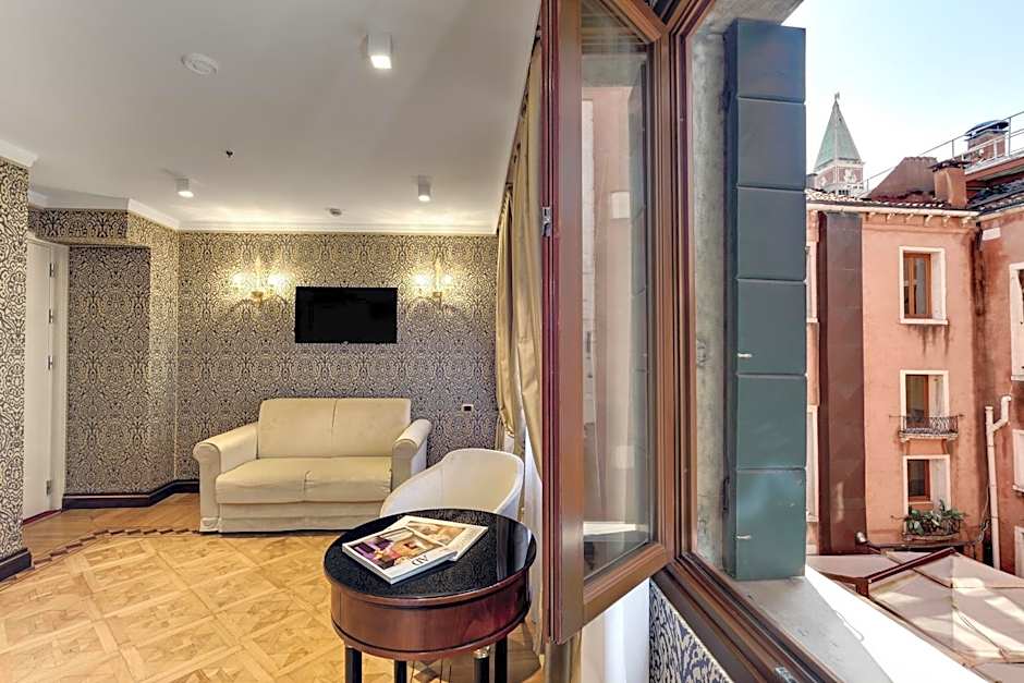 Hotel Dona Palace