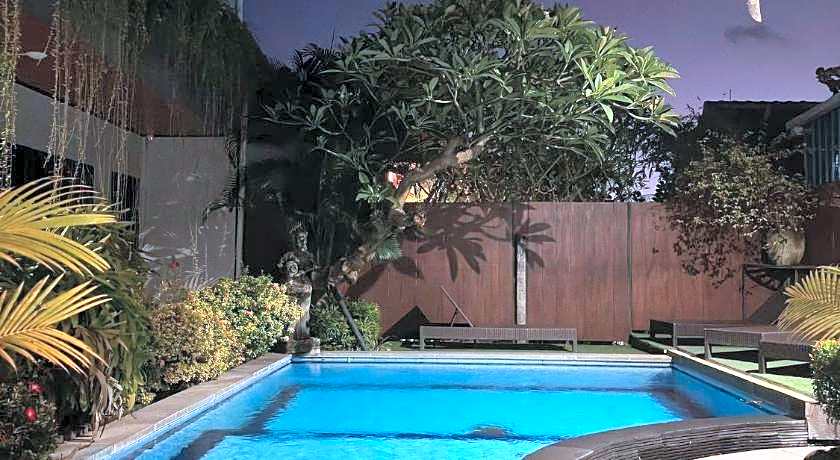 Bali Fullmoon Guesthouse