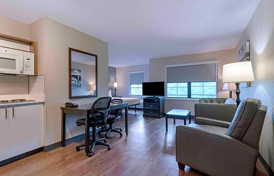 Extended Stay America Suites - Seattle - Redmond