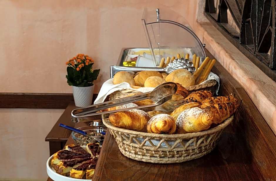 Hotel Bia Maore