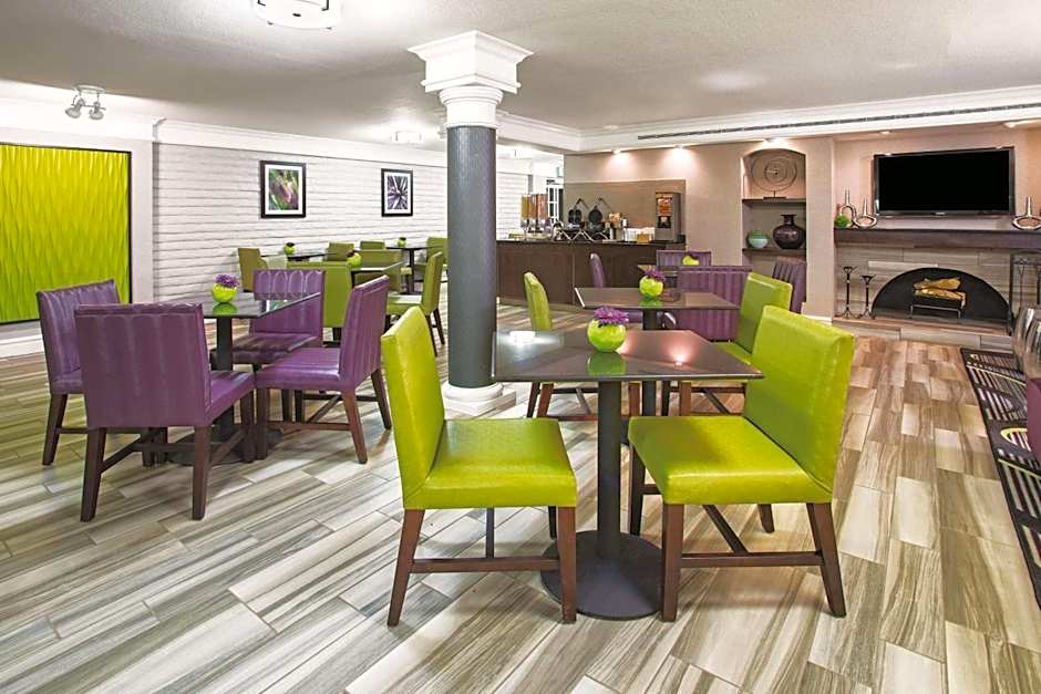 La Quinta Inn & Suites by Wyndham Denver Westminster Mall
