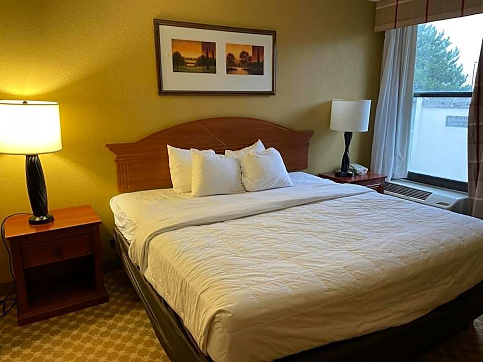 Quality Inn & Suites