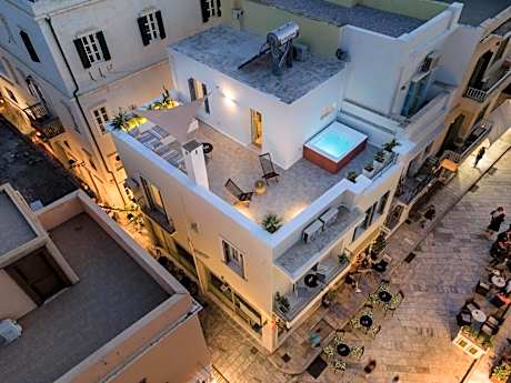 Nomadic Cozy Rooms