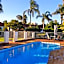McNevins Warwick Motel