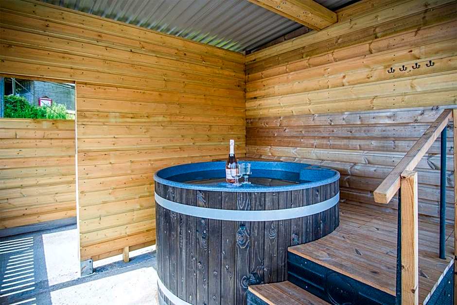 Paviland - Safari Glamping Tent - Llangennith