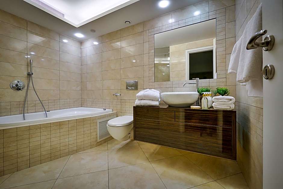 21st Floor Hotel