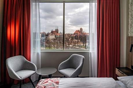 Single Room Plus River View